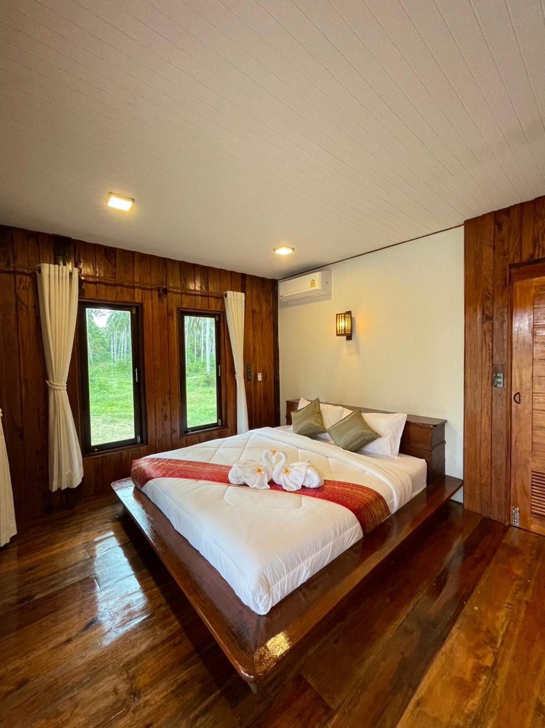Coco Canopy Boutique Resort Koh Jum Exteriör bild
