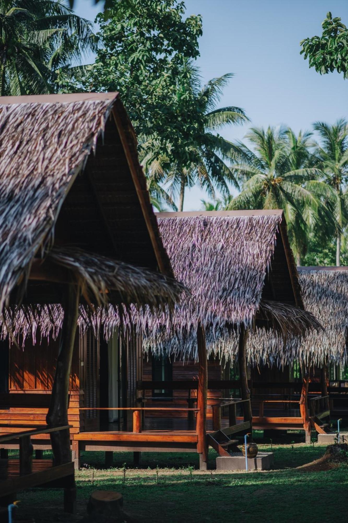 Coco Canopy Boutique Resort Koh Jum Exteriör bild
